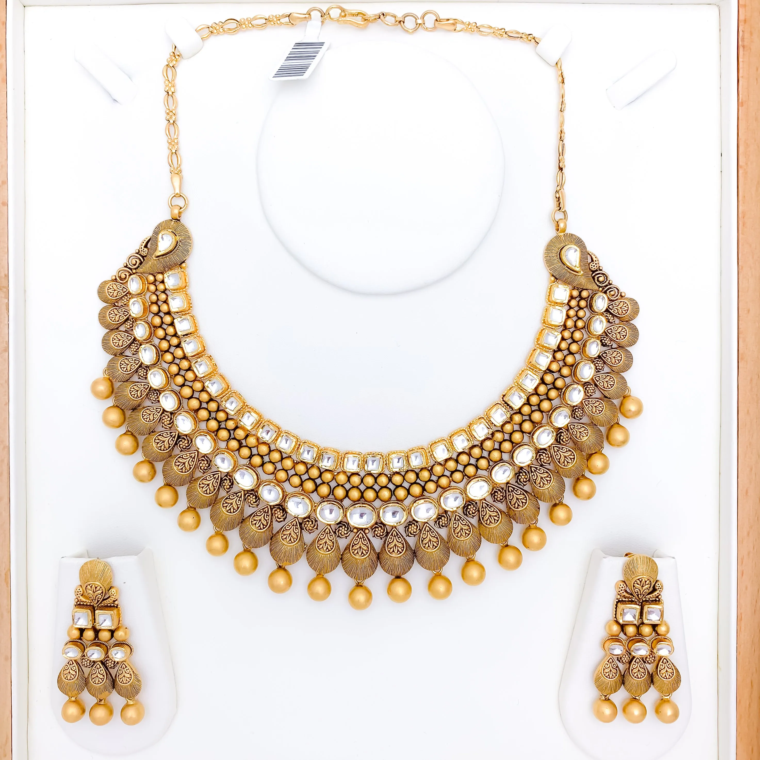 Antique Beaded Kundan Choker Set