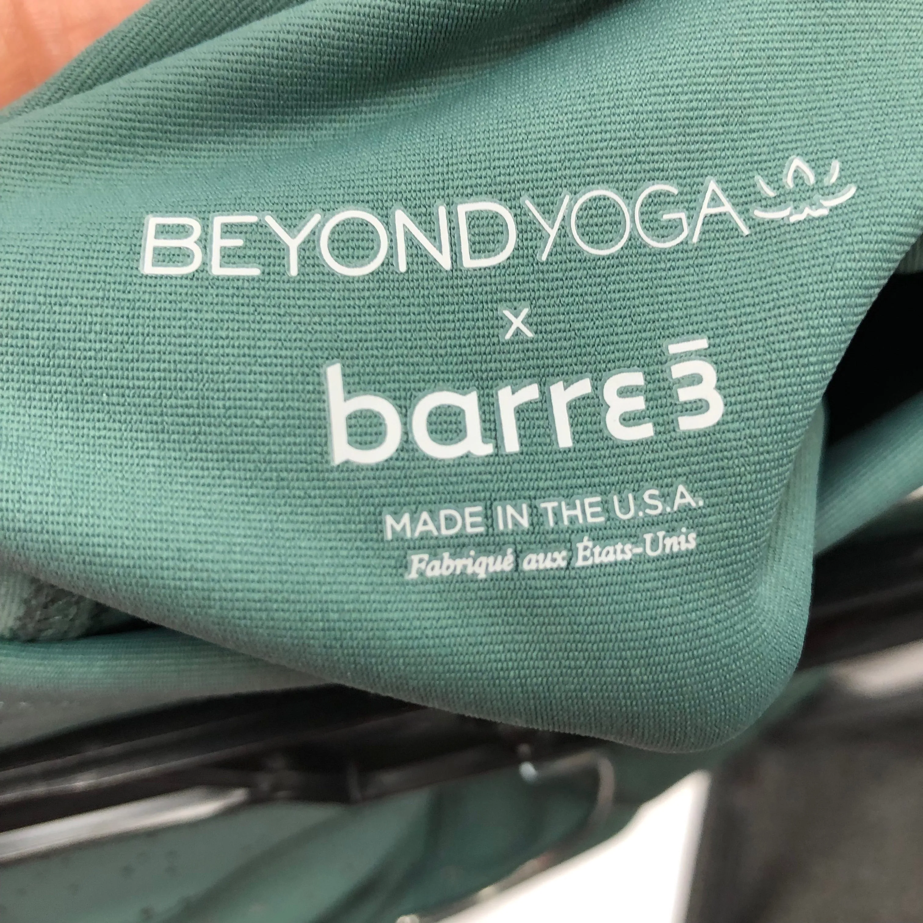 Athletic Leggings By Beyond Yoga  Size: M