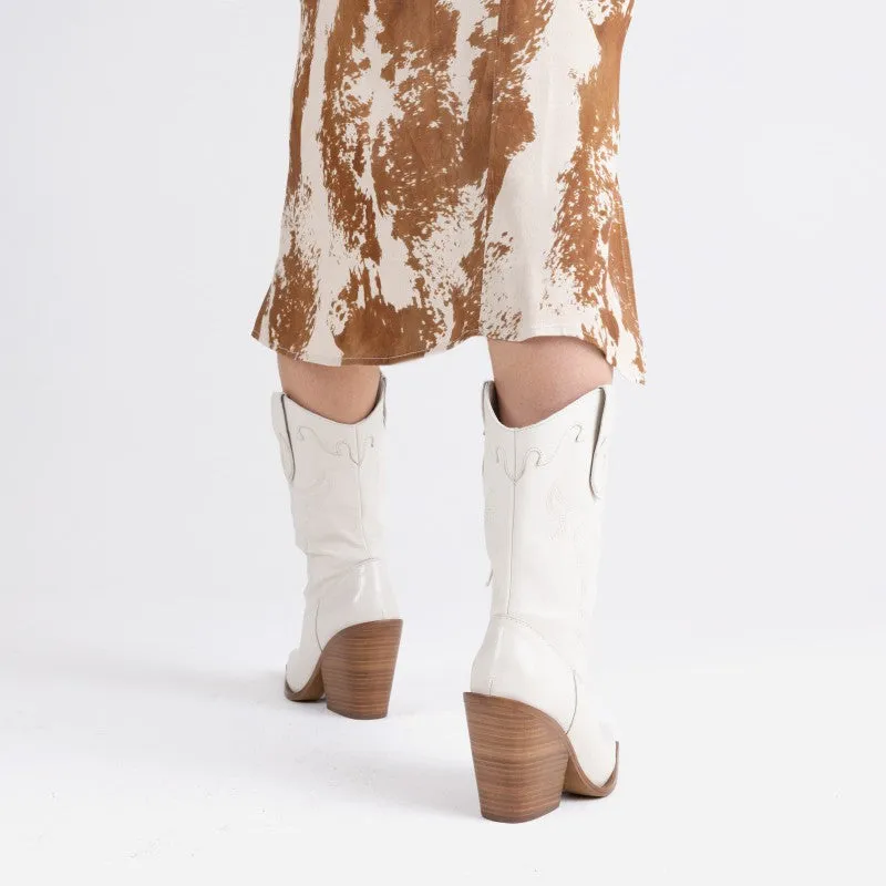 Bonderia Oatmilk Western Boots