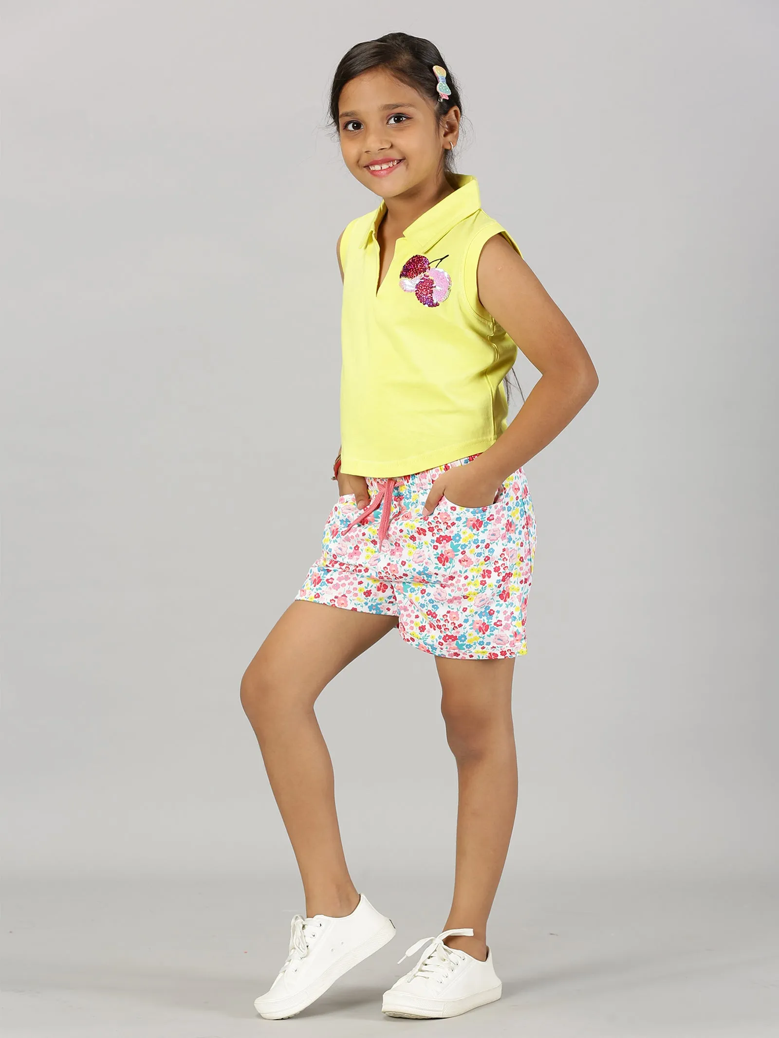 Girls Cropped Applique Embroidery Polo Tee & Rollup Hot Shorts Set