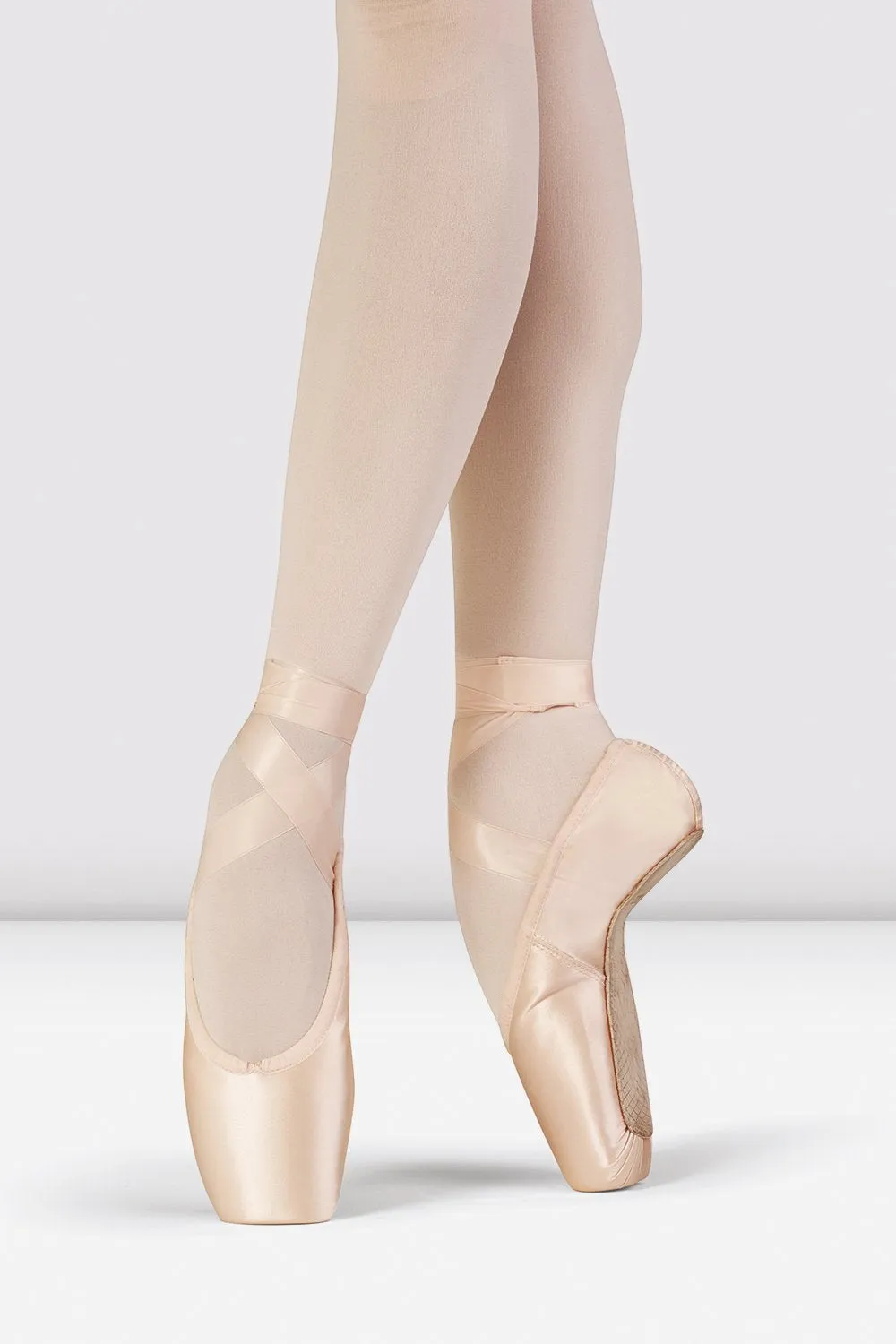 Grace Pointe Shoe (161L)