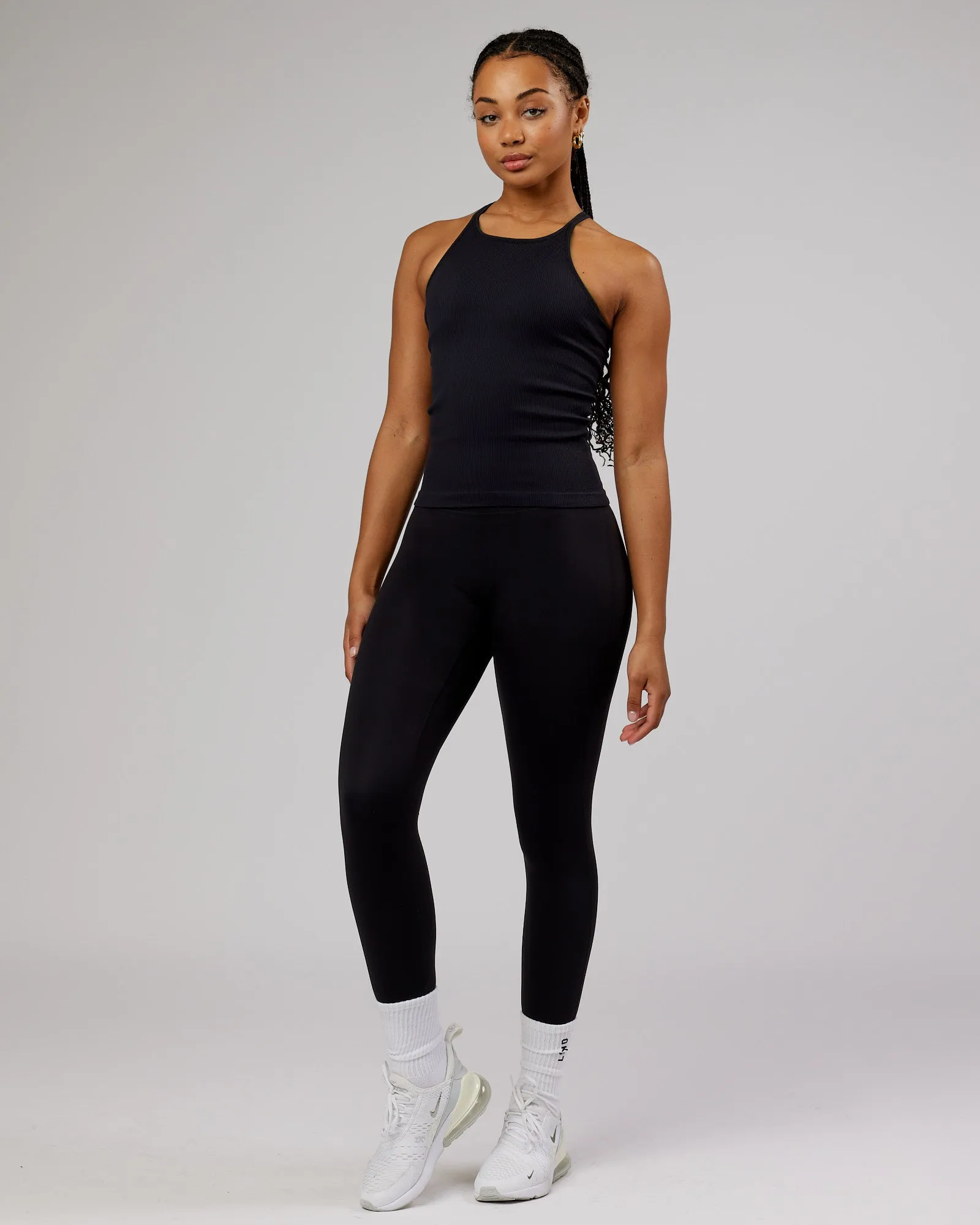 Minimal Seamless Ribbed Tank - Black