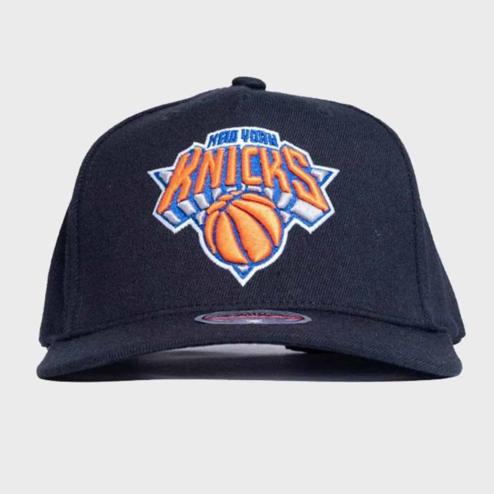 New York Knicks Logo Classic Red Snapback By Mitchell & Ness Black & Team Colour